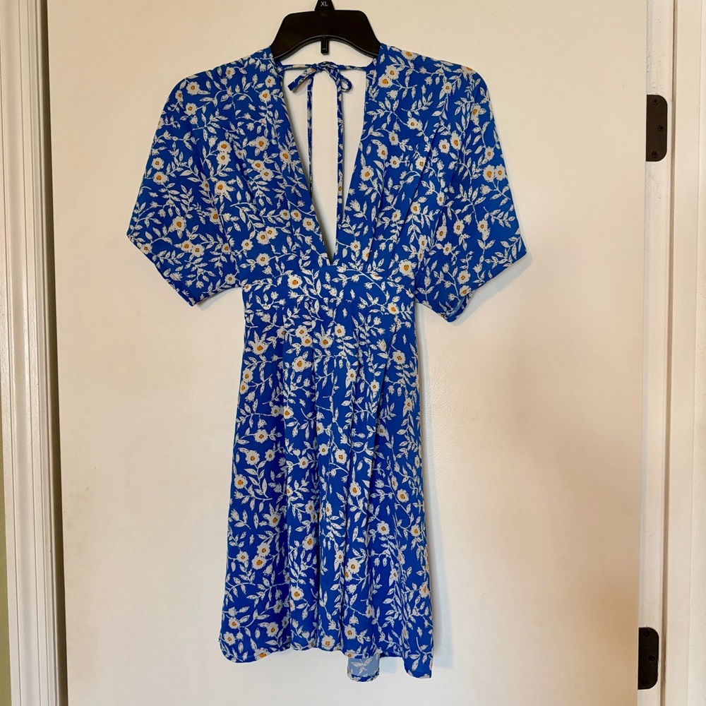 Blue Floral V-Neck Tie-Back Mini Dress
